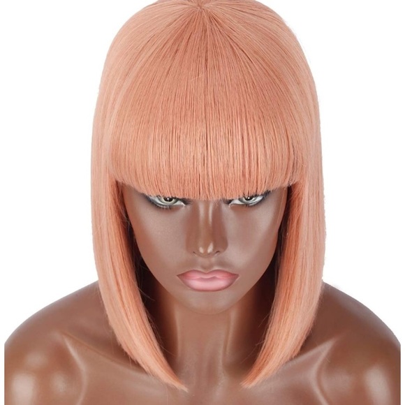 ✨Kita  14” Pink Bang Bob Wig  *NWT*?